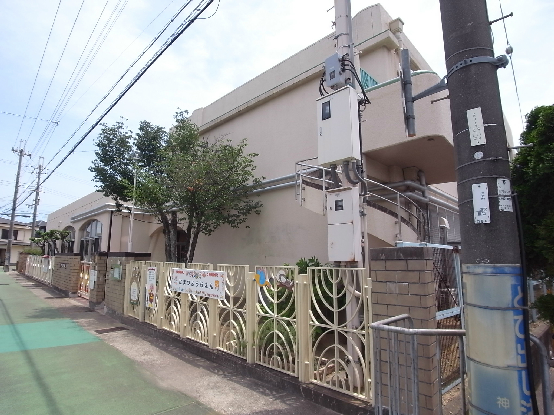 【神戸市西区玉津町高津橋のマンションの幼稚園・保育園】