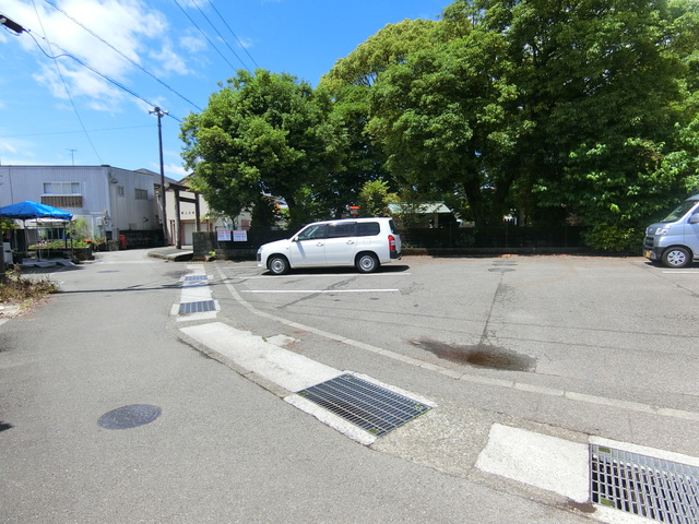 【かもべ宮ノ丸の駐車場】