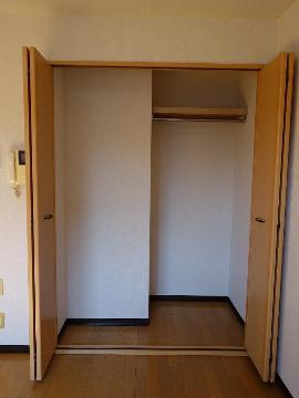 収納　クローゼット