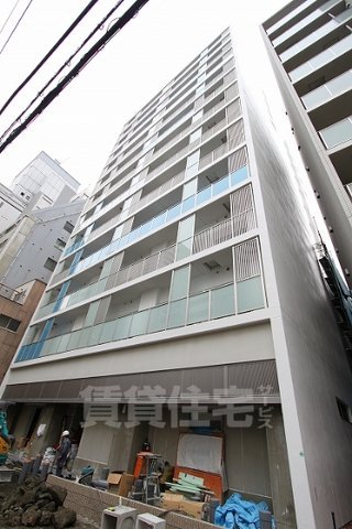 大阪市西区新町のマンションの建物外観