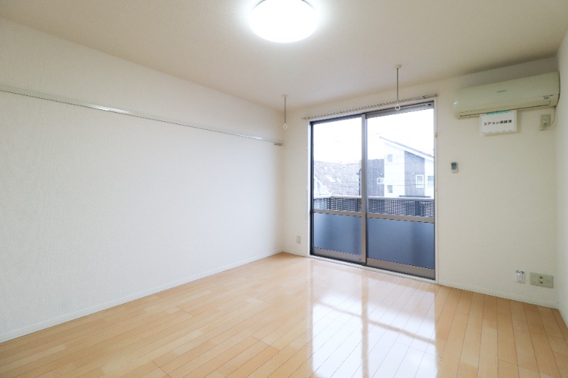 居室・リビング　図面と現状に相違がある場合には現状を優先