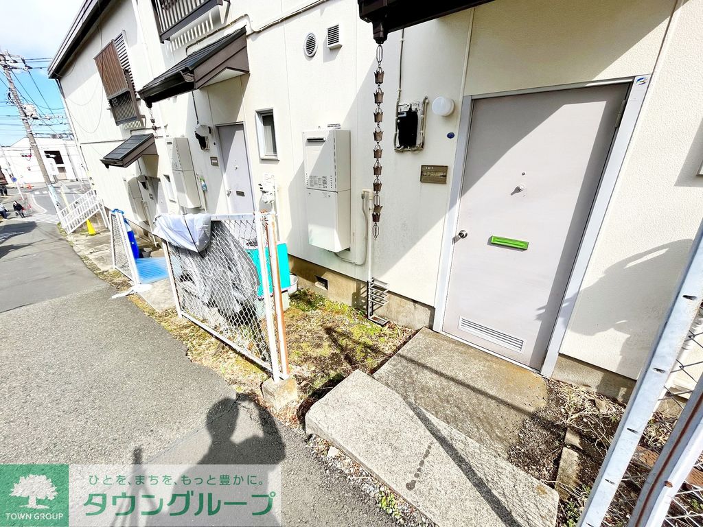 エントランス　庭