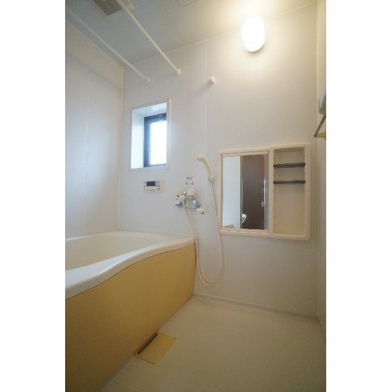 バス・シャワールーム　追い焚き付き