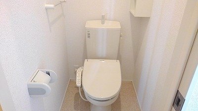 トイレ　シンプルで使いやすいトイレです