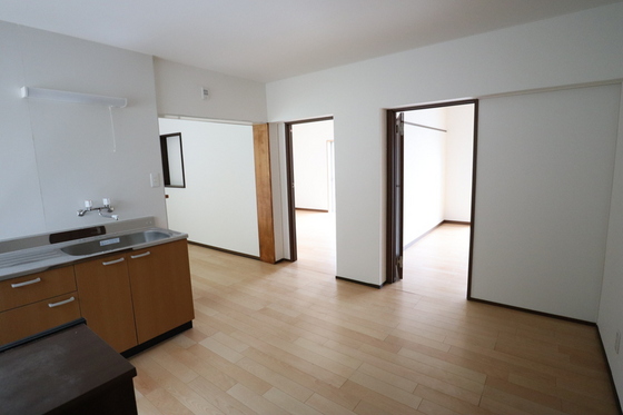 居室・リビング　※別部屋の写真です