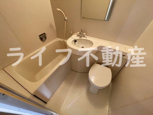 バス・シャワールーム　日々の暮らしに欠かせないお風呂です