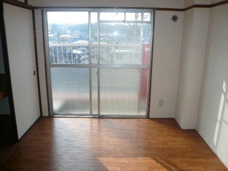 居室・リビング　※他部屋