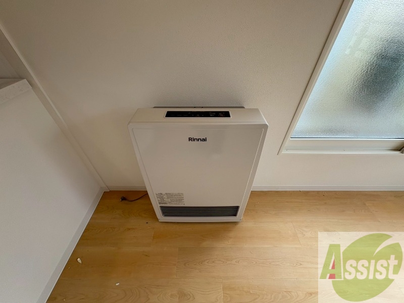 その他　暖房です。冬場の寒い日でも安心ですね～