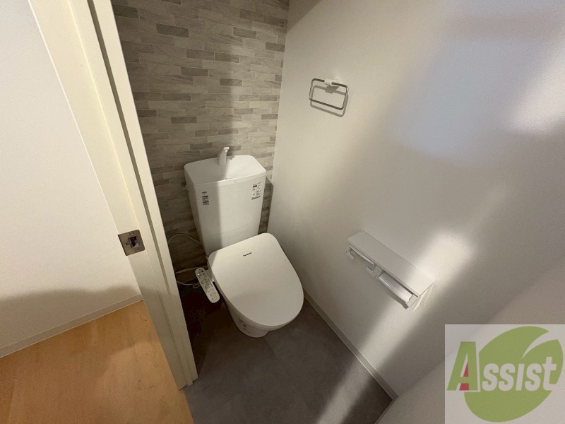 トイレ　トイレです。ウォシュレット付を探している方、おすすめです！