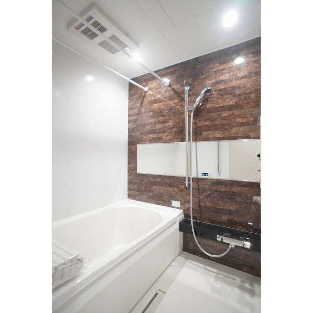 バス・シャワールーム　ゆったりとしたバスルーム♪