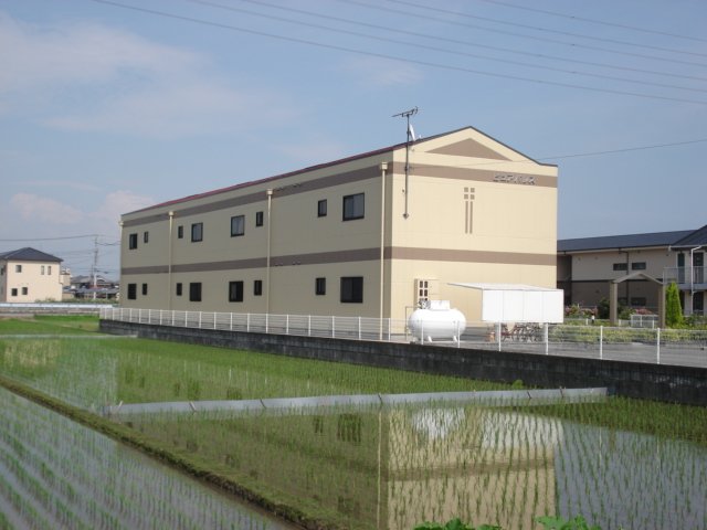 建物外観　外観写真（昼）