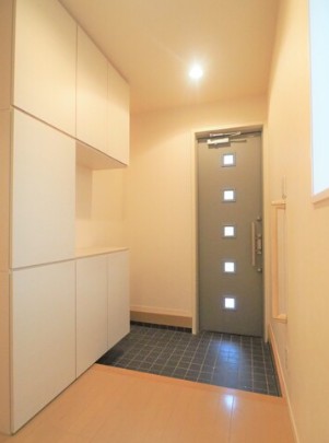 玄関　玄関