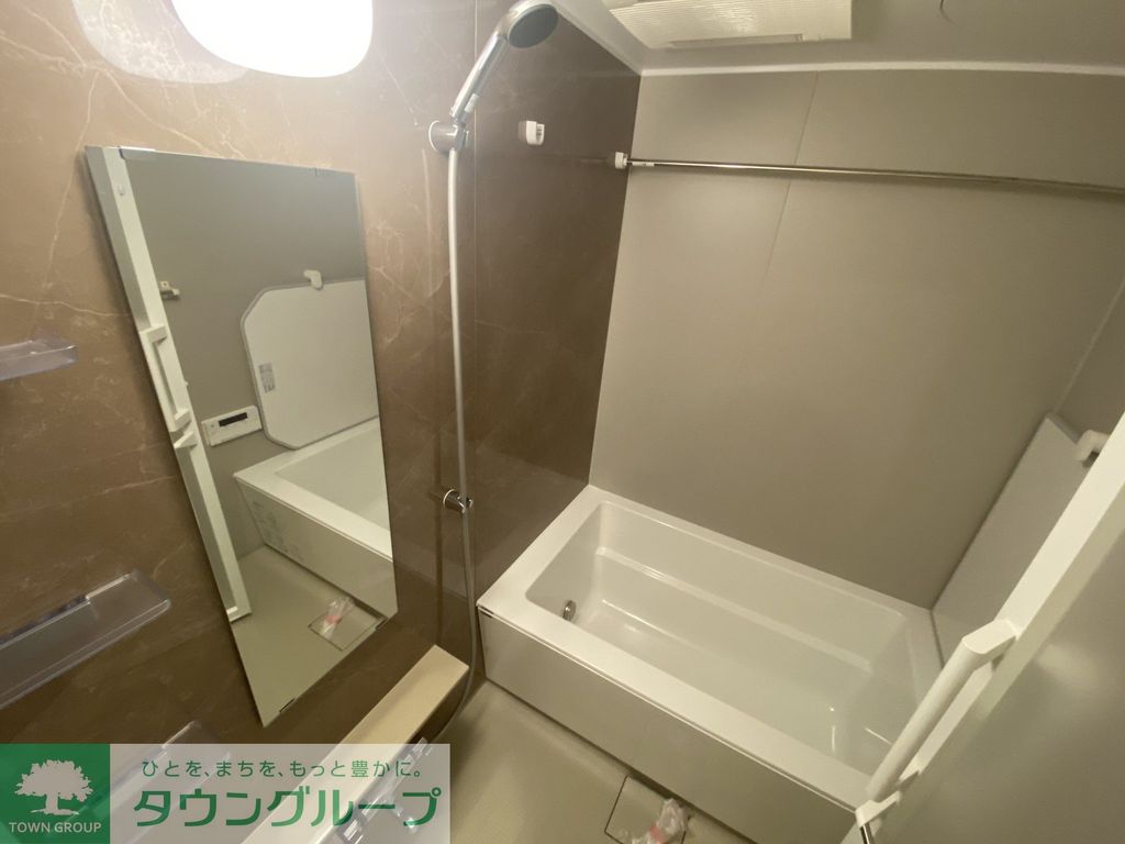 バス・シャワールーム　玄関