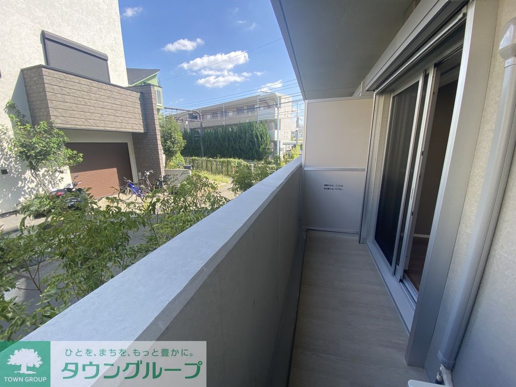 バルコニー　庭