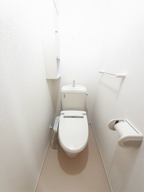 トイレ　室内洗濯機置場