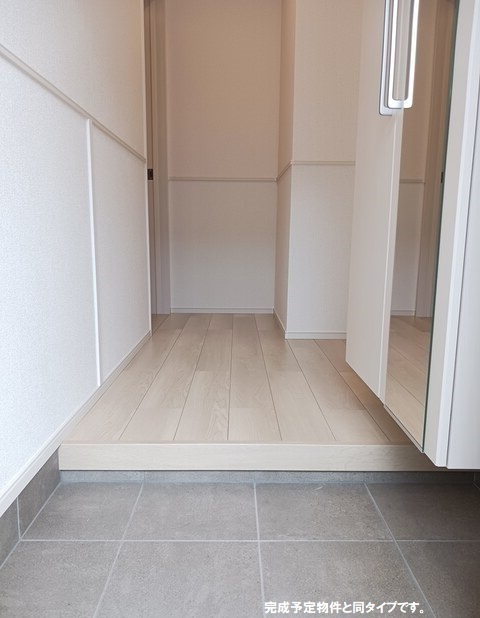 玄関　下駄箱付き！※類似物件
