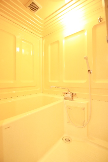 バス・シャワールーム　別室の参考写真です。※現況優先