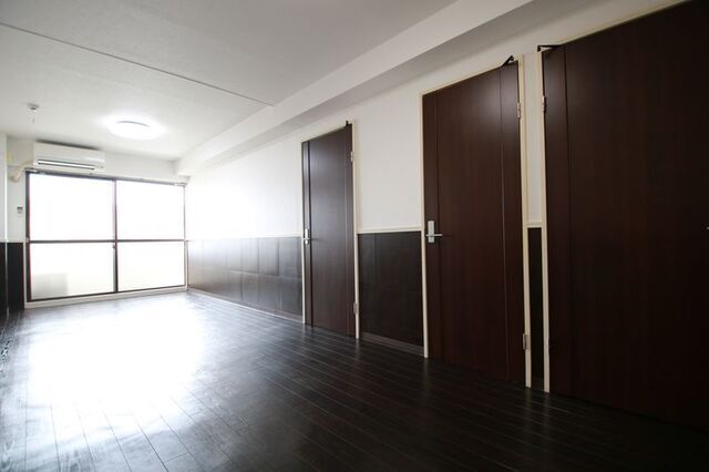 居室・リビング　別室の参考写真です。※現況優先