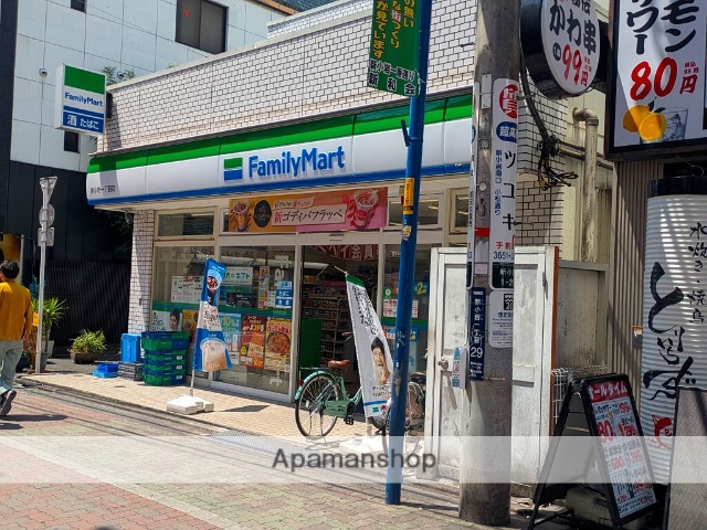 コンビニ　ファミリーマート新小岩一丁目店（コンビニ）まで182m