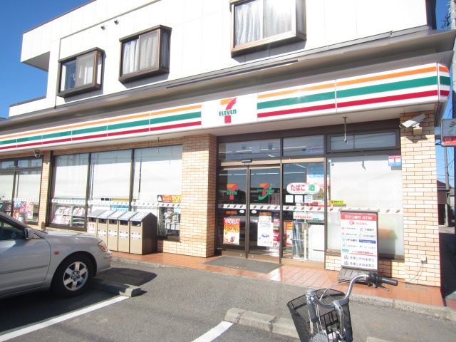 コンビニ　セブンイレブン滝不動駅前店（コンビニ）まで587m