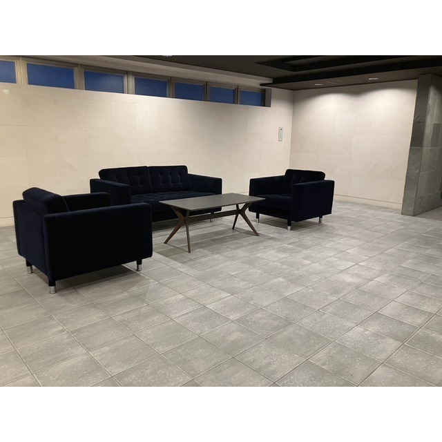 居室・リビング　こちらのリビングで趣味の時間をお楽しみください