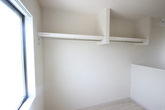 収納　※別部屋の写真です