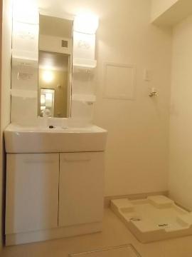 洗面設備　洗髪洗面化粧台