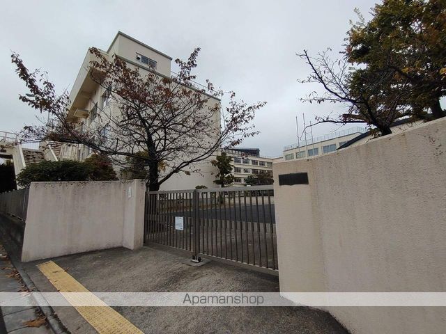 中学校　足立第十二中学校（中学校）まで1809m