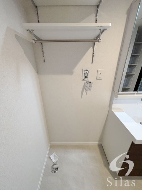 洗面設備　同仕様