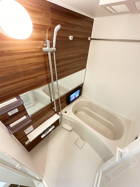 バス・シャワールーム　ＴＶ付きバスルームで疲れた体をリフレッシュ♪♪