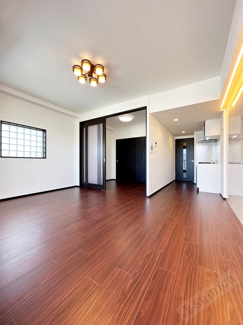 居室・リビング　ワンちゃん猫ちゃんと一緒にお過ごし頂けるお部屋です♪♪