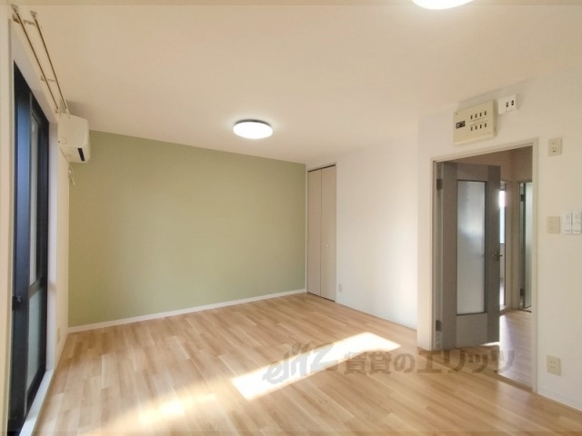 居室・リビング　リビング