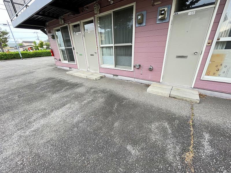 エントランス　エントランス