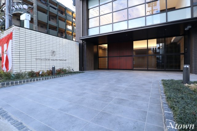 エントランス　毎日通るエントランスはこのようになっています