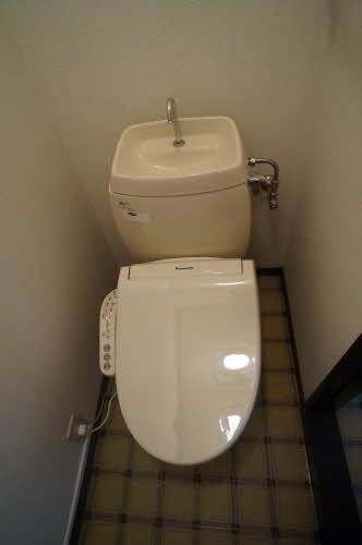 トイレ　トイレ