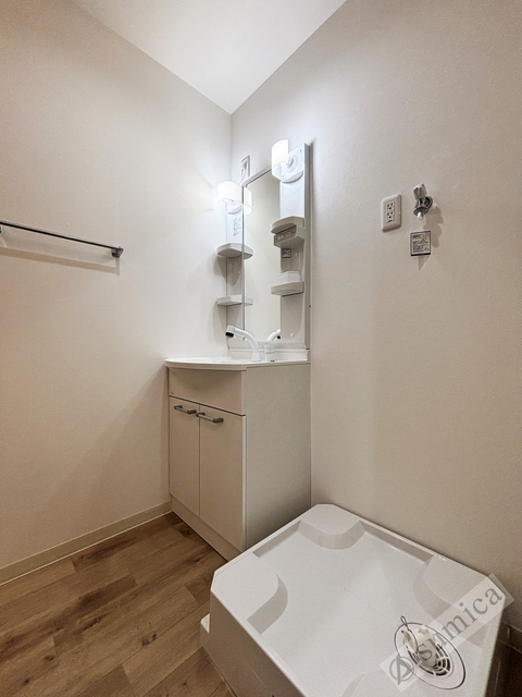 洗面設備　シャンプードレッサー・朝シャンはこちらで♪♪