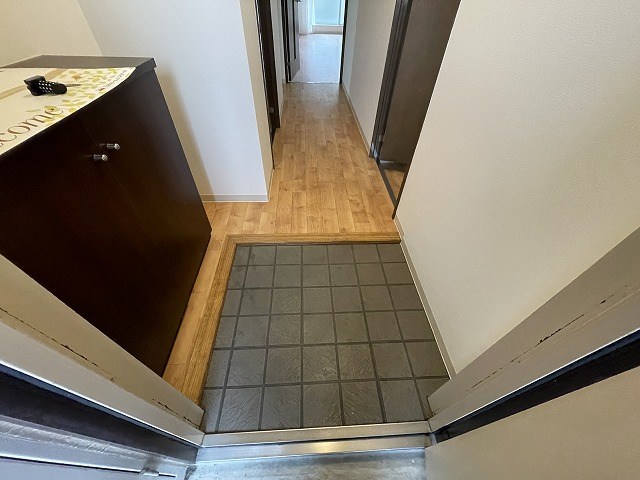 玄関　※別号室の写真使用中
