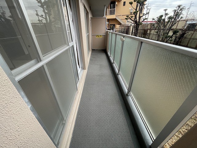 バルコニー　※別号室の写真使用中