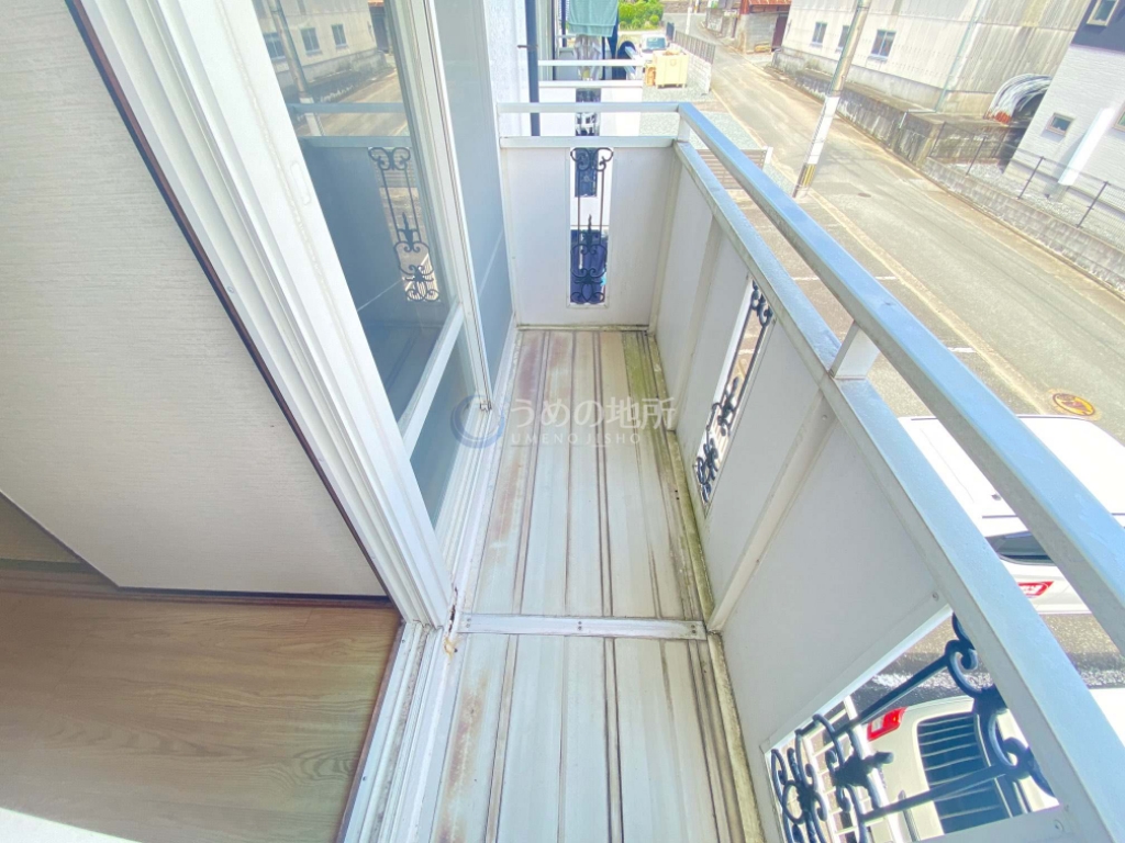 バルコニー　バルコニー