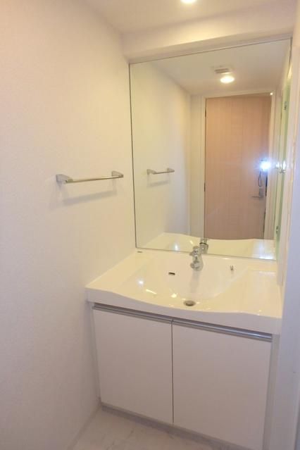 洗面設備　洗面所です