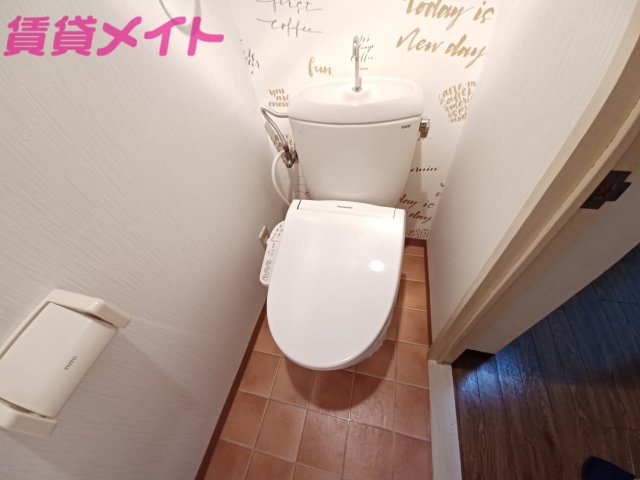 トイレ　同物件別室写真