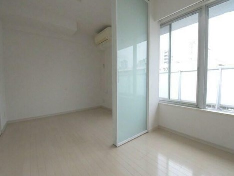 居室・リビング　内観