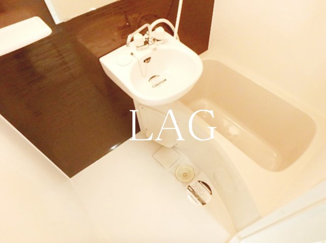 バス・シャワールーム　お風呂です。