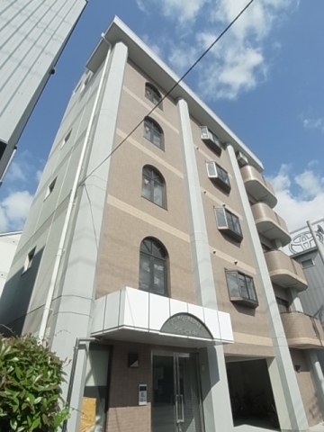 建物外観　キレイな外観ですヨ。