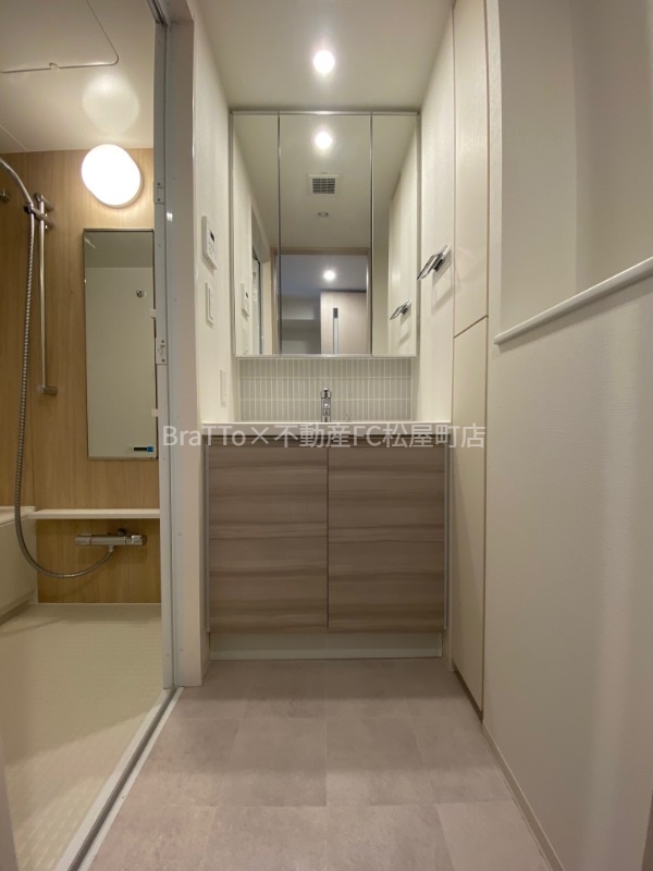 洗面設備　脱衣所