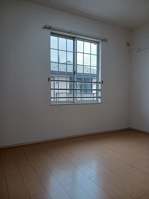 その他部屋・スペース　フローリングの室内です。