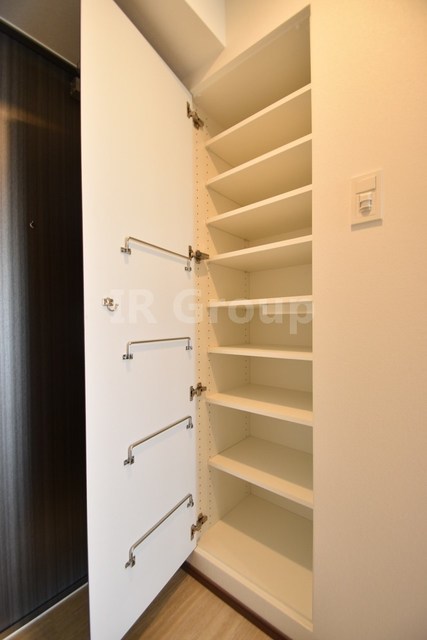 セキュリティ　玄関