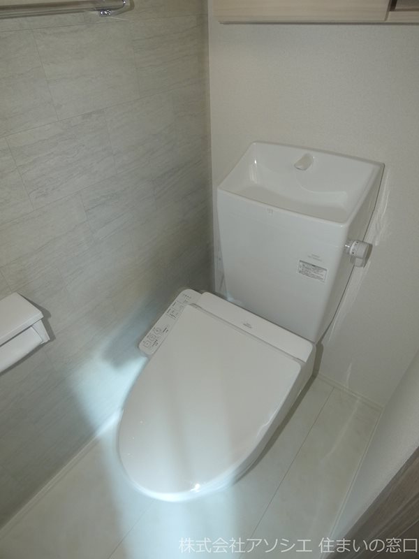 トイレ　ウォシュレット便座