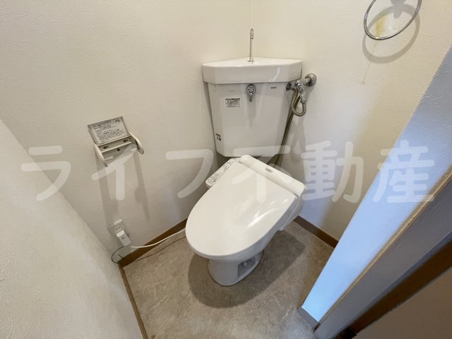 トイレ　トイレもきれいです