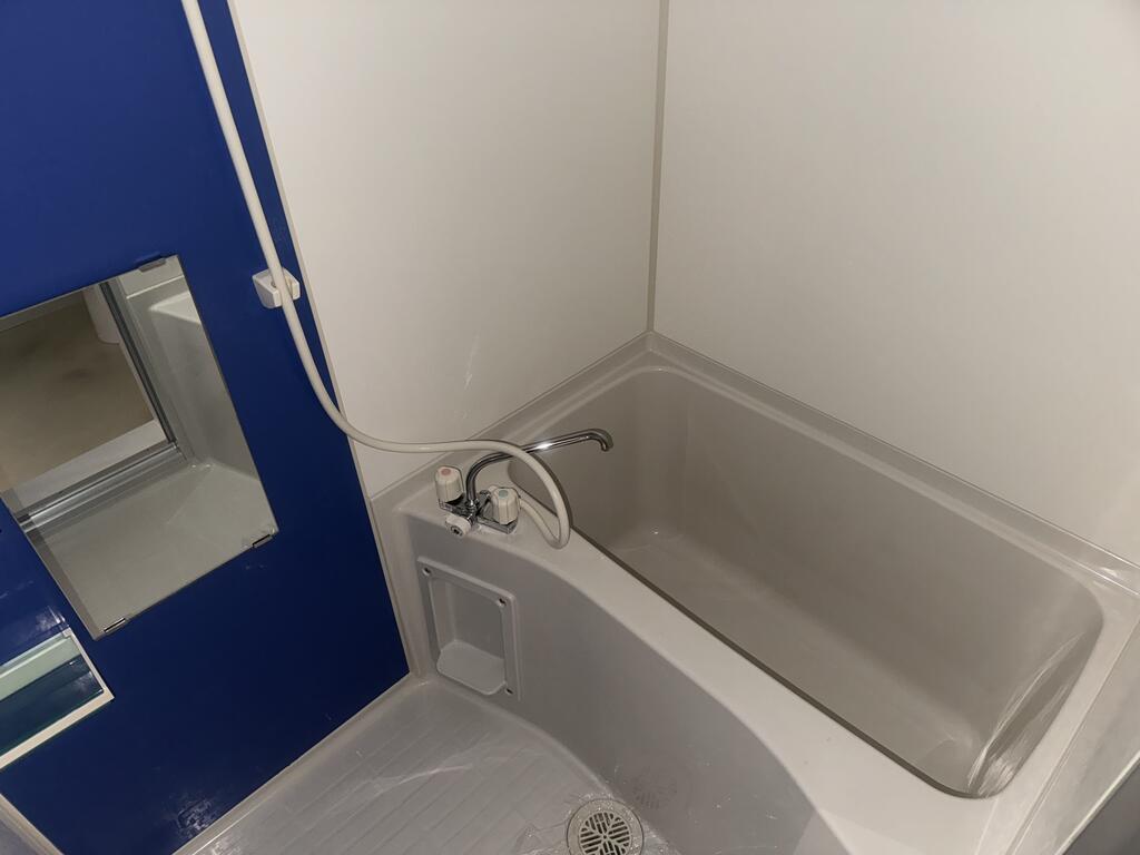 バス・シャワールーム　☆同マンション別室の写真です☆